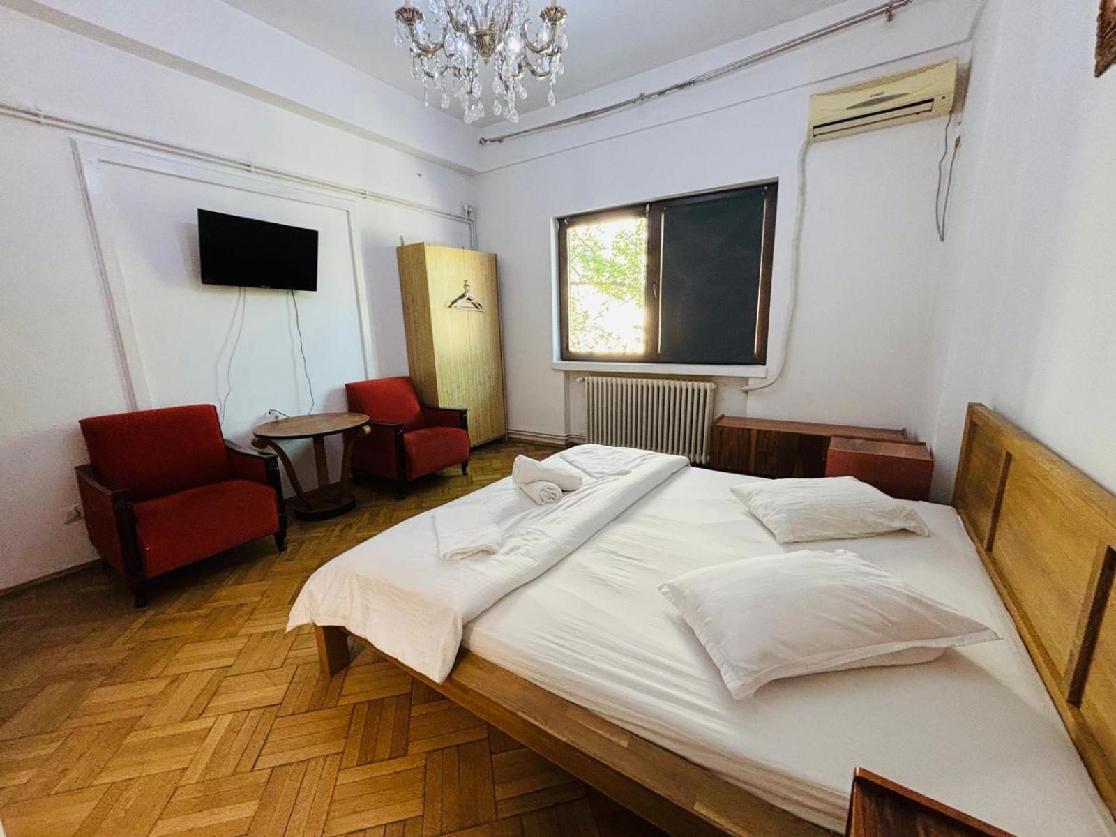 Iancu Apartment