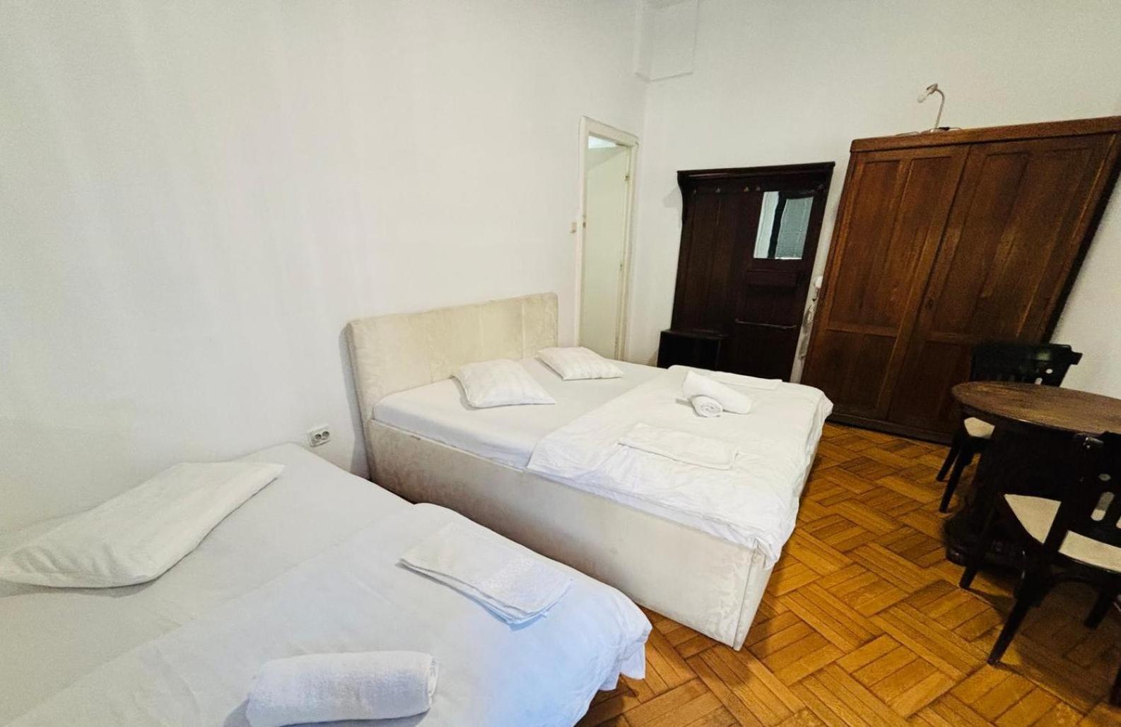 Iancu Apartment